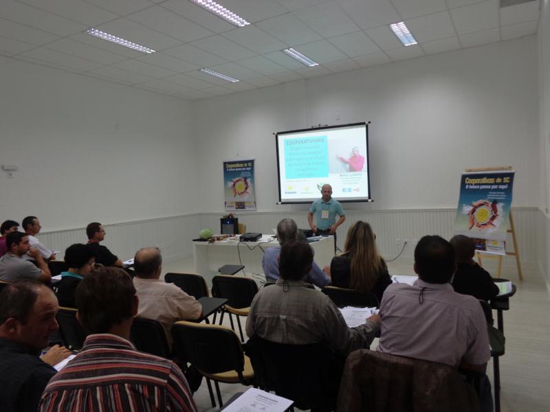 Ainor Loterio - Cursos, Palestras e Treinamentos